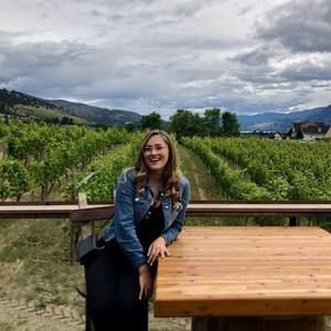 Meet your Posher, Nicole